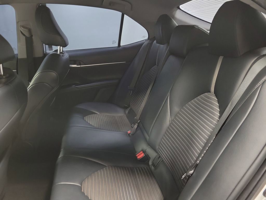 Used 2019 Toyota Camry SE image 19