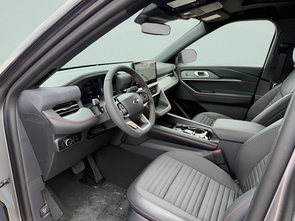 New 2026 Ford Explorer ST-Line w/ ST-Line Street Pack AWD/4WD image 3