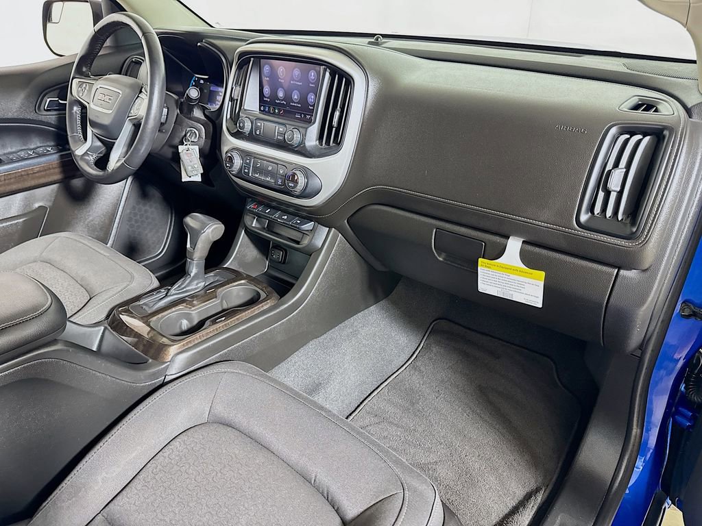 Used 2020 GMC Canyon SLE w/ SLE Convenience Package image 25