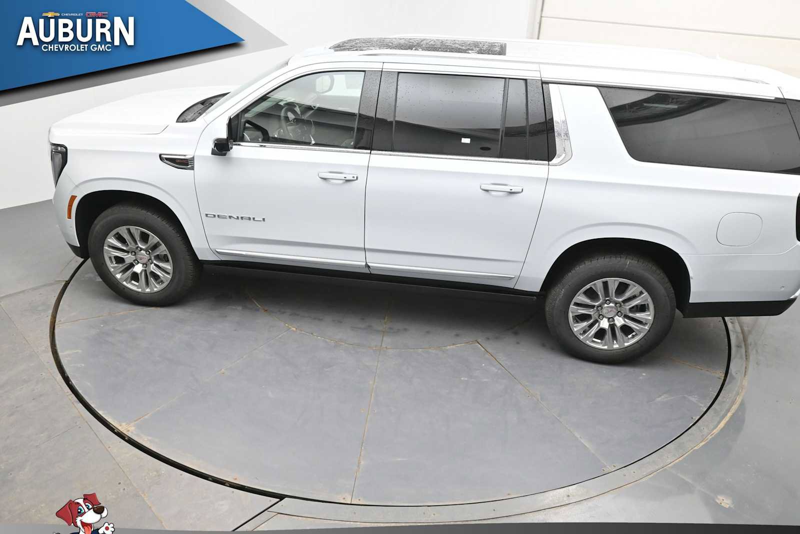 New 2026 GMC Yukon XL Denali w/ Sun & Power Step Package image 26