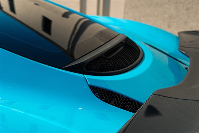 Used 2017 McLaren 570S RWD image 35