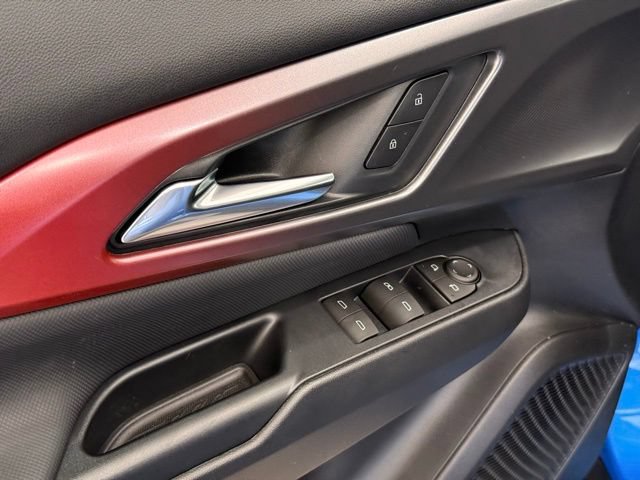 New 2026 Chevrolet Equinox EV RS FWD image 15