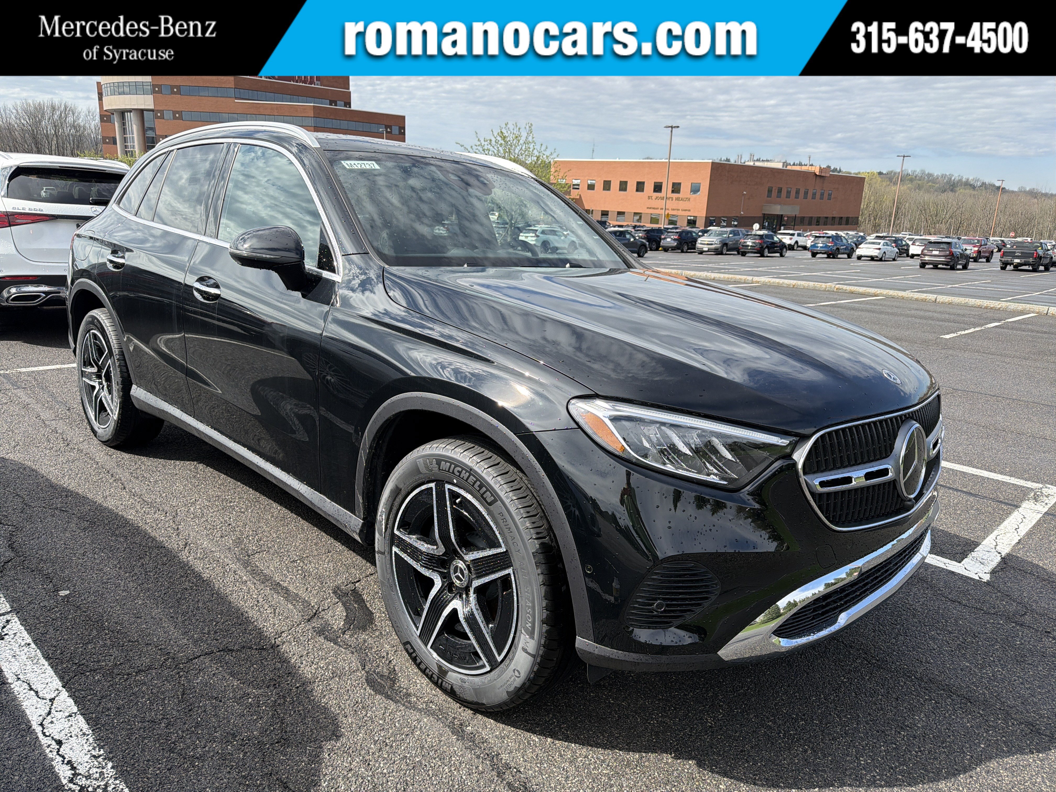 Used 2026 Mercedes-Benz GLC 300 4MATIC image 1