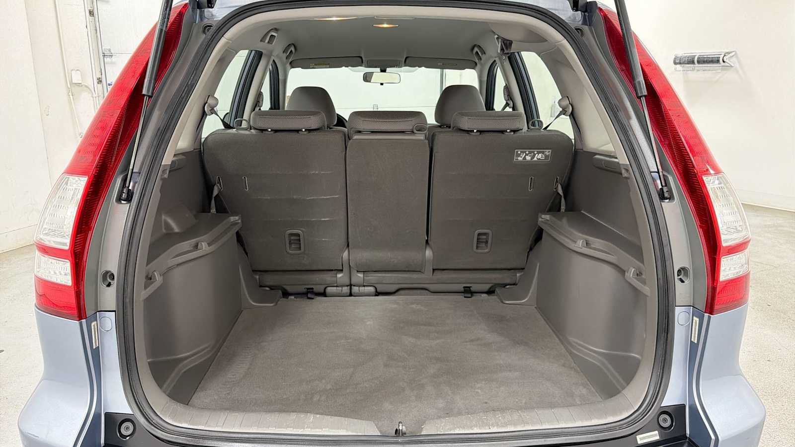 Used 2008 Honda CR-V LX image 25