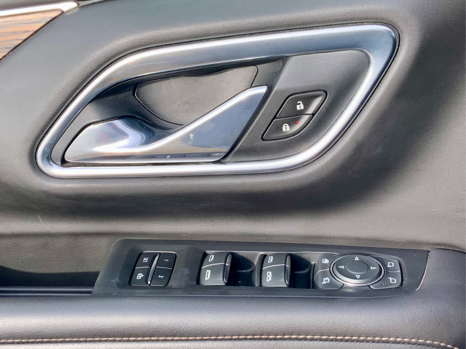 Used 2021 Chevrolet Suburban High Country image 53