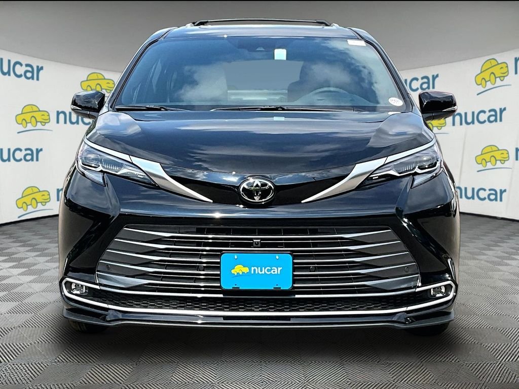 New 2026 Toyota Sienna Platinum AWD/4WD image 3
