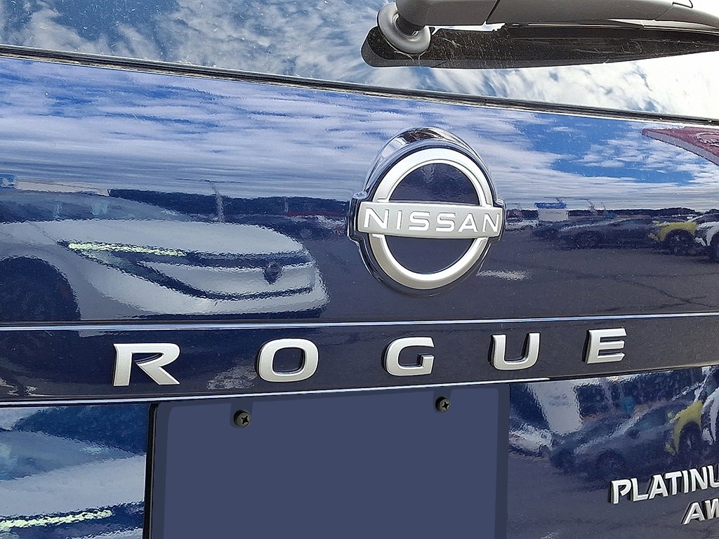 New 2026 Nissan Rogue Platinum image 5