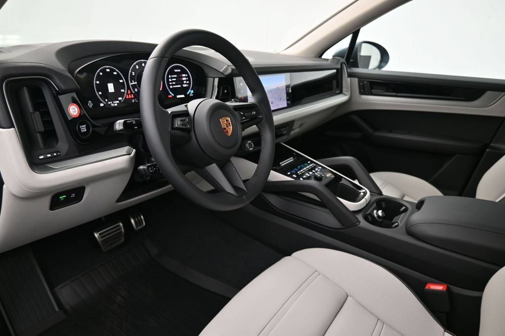 New 2026 Porsche Cayenne S AWD/4WD image 4