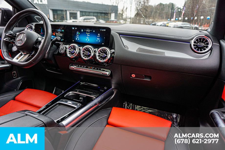 Used 2024 Mercedes-Benz GLA 35 AMG 4MATIC w/ AMG Night Package image 25