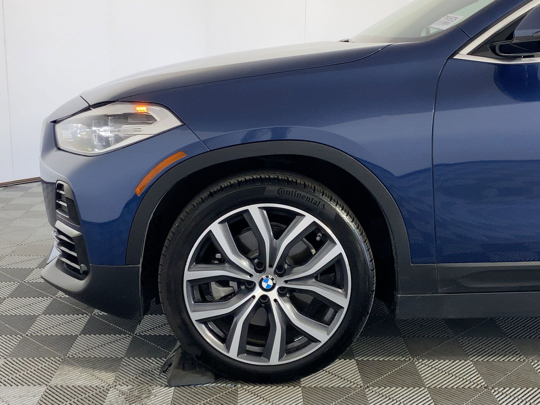 Certified 2023 BMW X2 sDrive28i w/ Premium Package 2 image 9