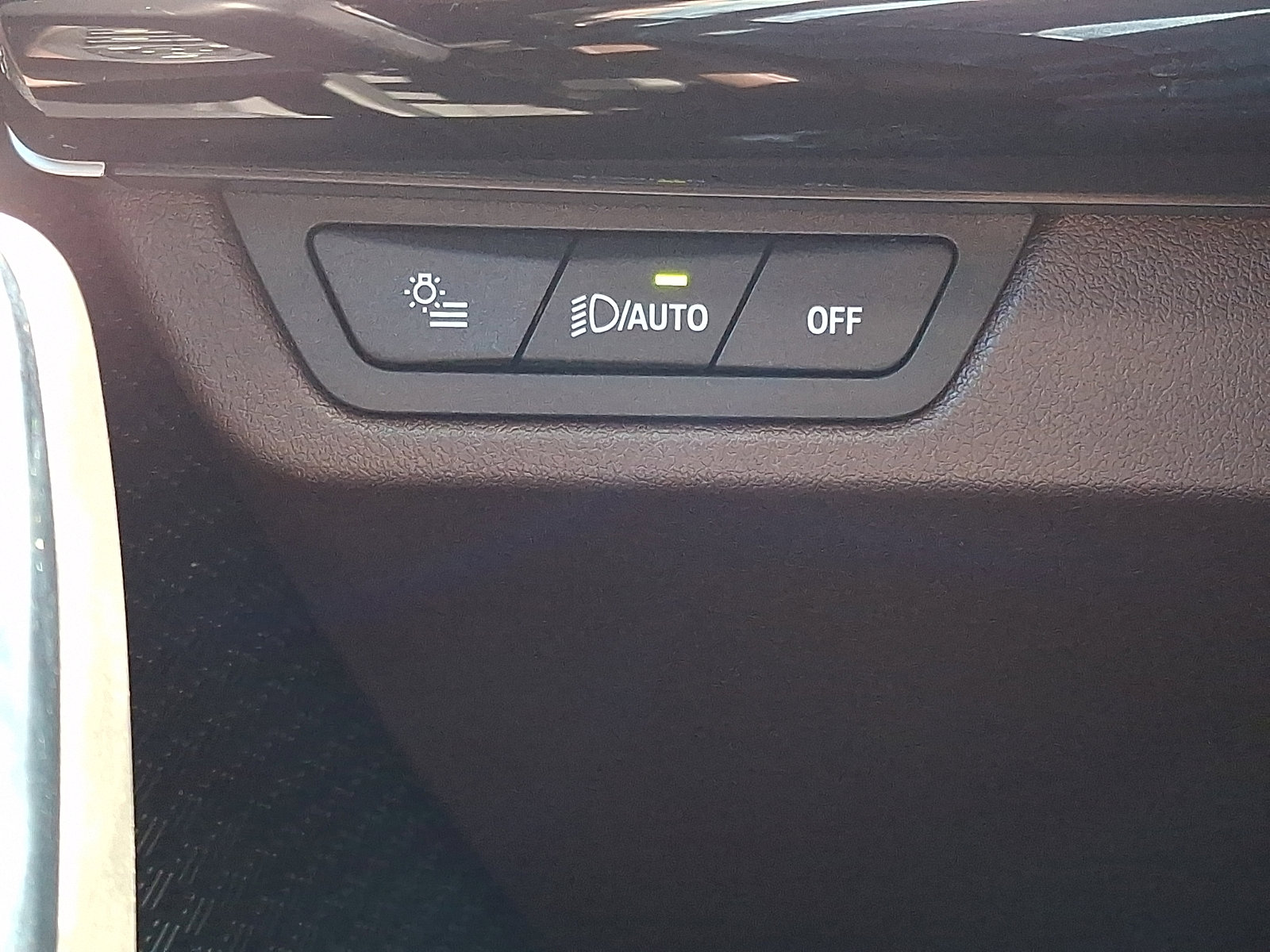Used 2024 BMW X1 xDrive28i w/ Premium Package AWD/4WD image 27