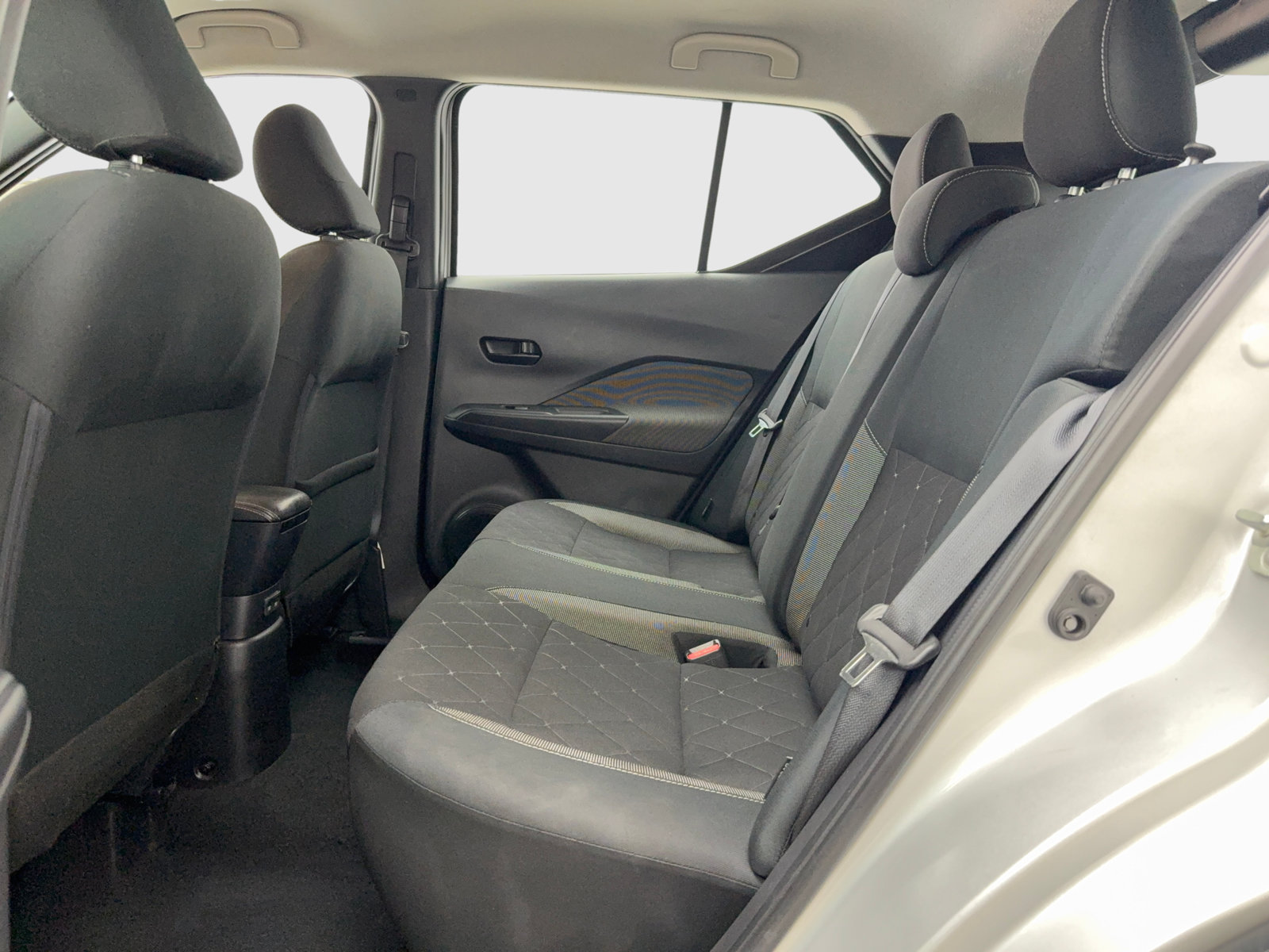 Used 2020 Nissan Kicks S FWD image 35