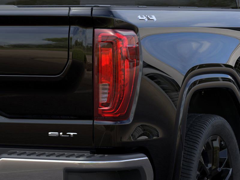New 2026 GMC Sierra 1500 SLT image 11