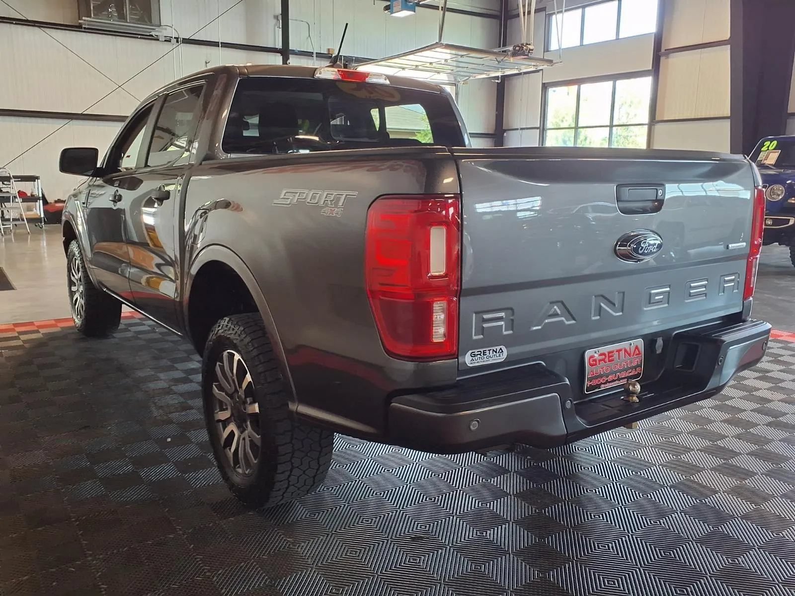 Used 2019 Ford Ranger XLT w/ Equipment Group 302A Luxury AWD/4WD image 5