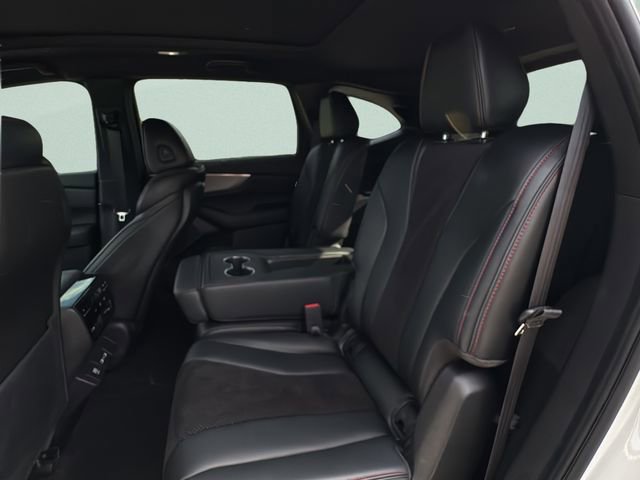 Used 2022 Acura MDX A-Spec image 15