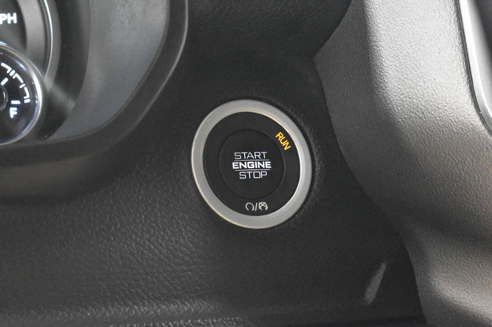 Used 2021 RAM 1500 Big Horn AWD/4WD image 12
