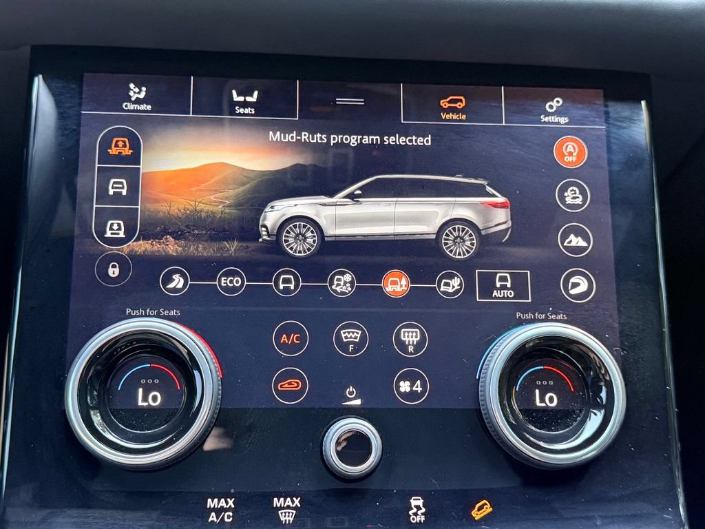 Used 2019 Land Rover Range Rover Velar R-Dynamic HSE AWD/4WD image 18