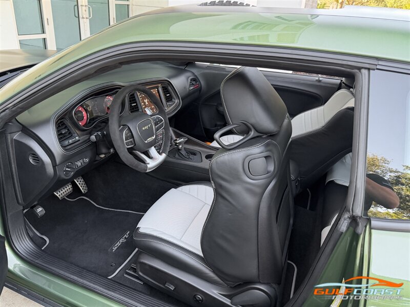 Used 2023 Dodge Challenger SRT Hellcat RWD image 23
