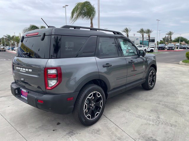 New 2026 Ford Bronco Sport Outer Banks w/ Outer Banks Tech Package+ AWD/4WD image 5