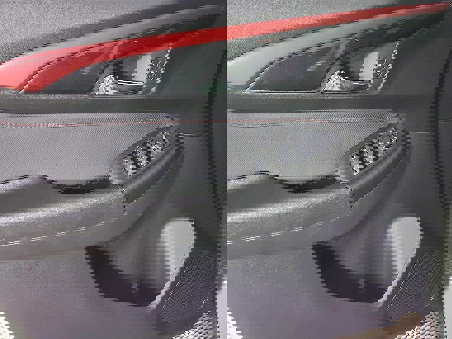 Used 2024 Chevrolet TrailBlazer RS image 9