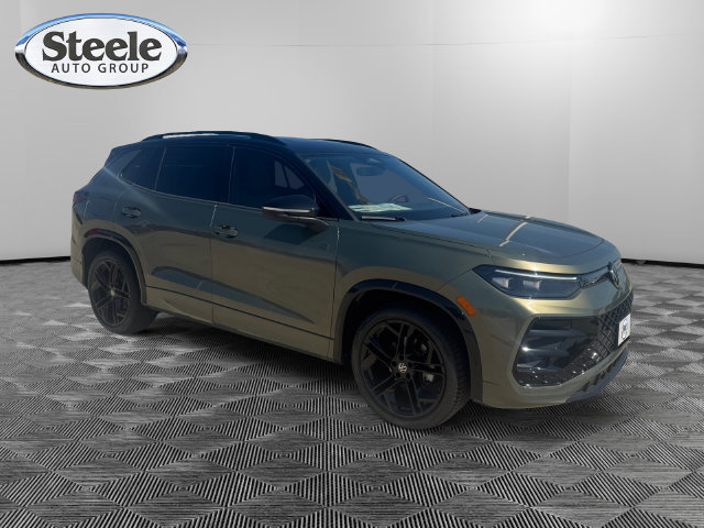 New 2026 Volkswagen Tiguan SE R-Line FWD image 7