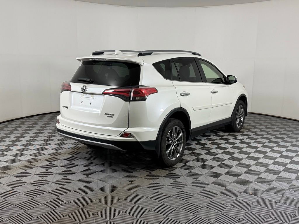 Used 2018 Toyota RAV4 Limited image 11