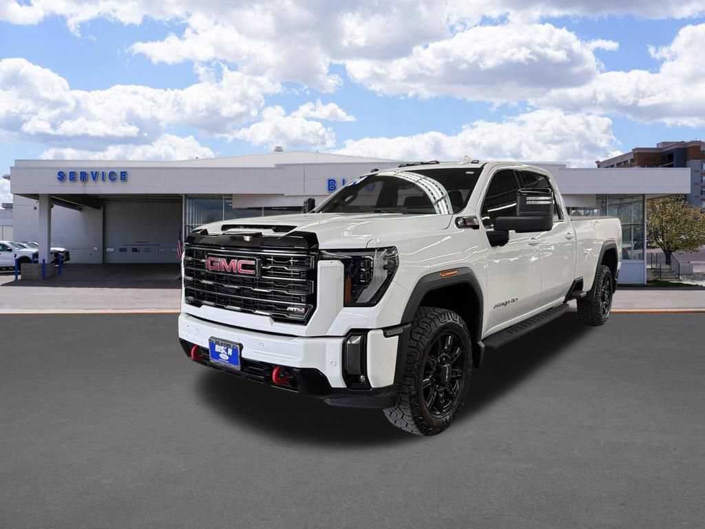 Used 2024 GMC Sierra 3500 AT4 w/ AT4 Premium Plus Package AWD/4WD image 7