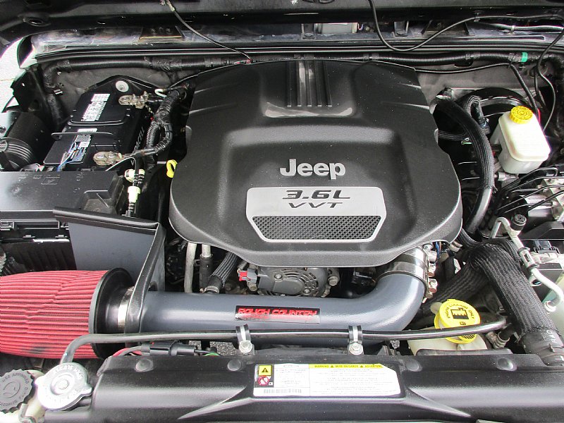 Used 2012 Jeep Wrangler Unlimited Sport image 23