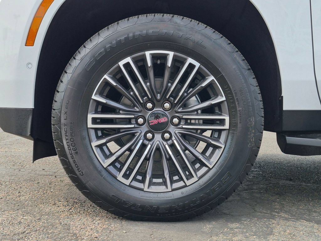 New 2026 GMC Yukon Elevation w/ LPO, Floor Liner Package AWD/4WD image 25