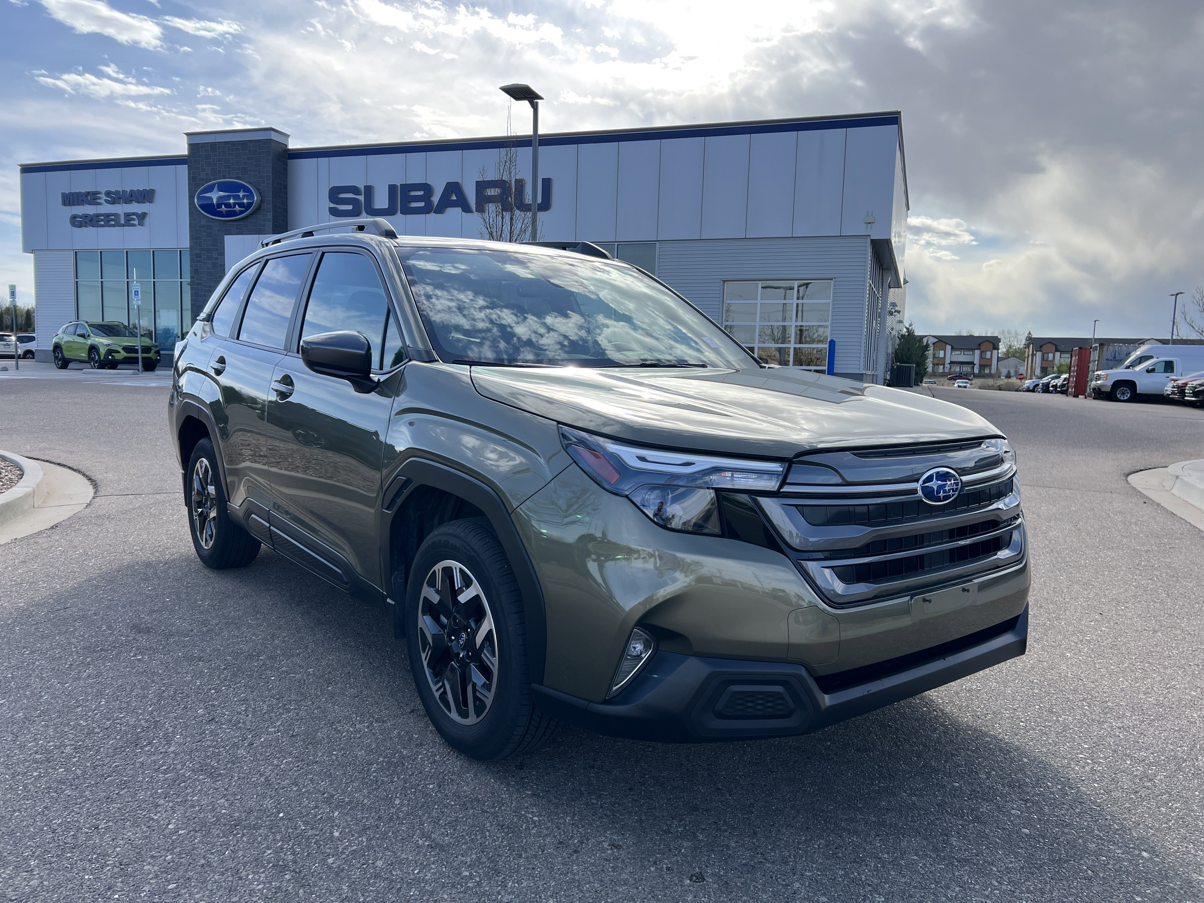 Used 2025 Subaru Forester Premium image 9