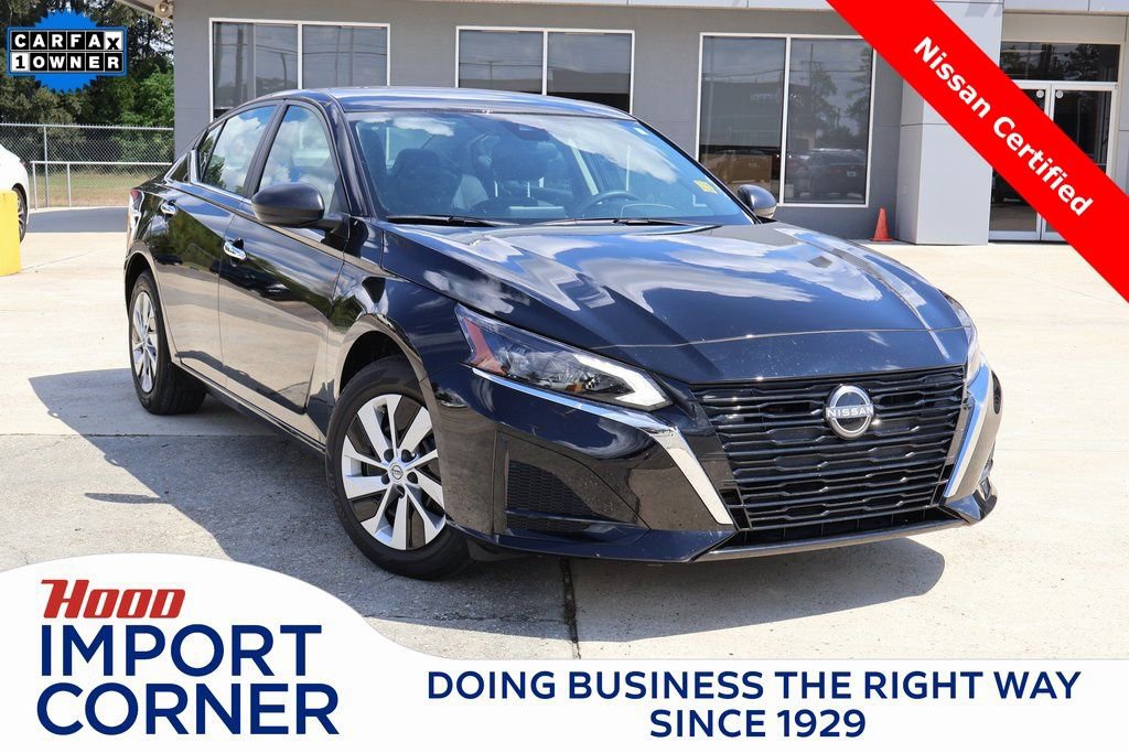 Certified 2025 Nissan Altima 2.5 S image 1