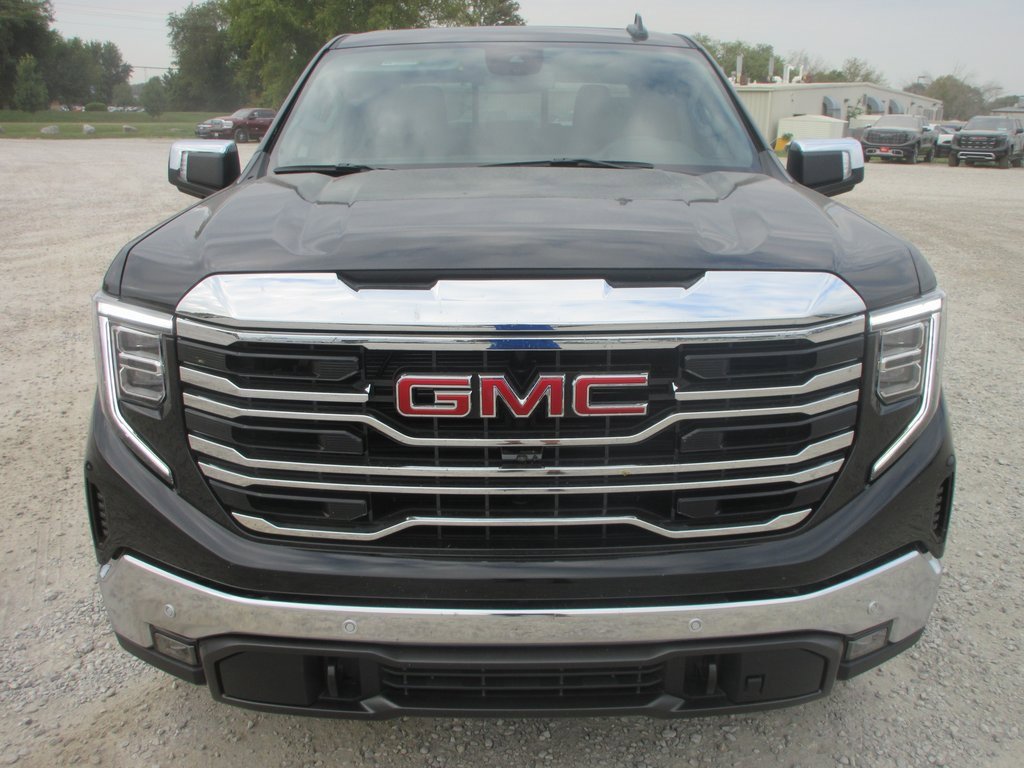 New 2026 GMC Sierra 1500 SLT w/ SLT Premium Plus Package image 12