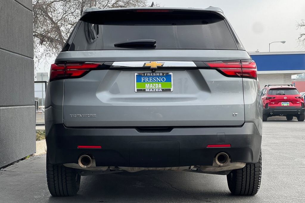 Used 2023 Chevrolet Traverse LT image 7