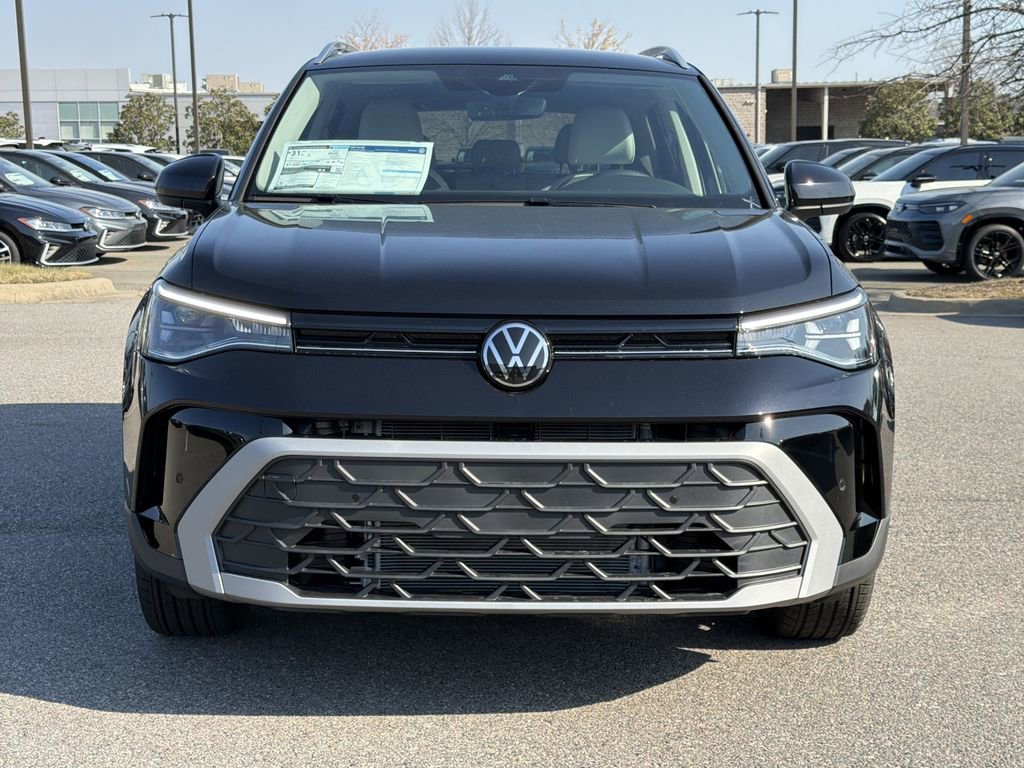 New 2026 Volkswagen Taos SE image 8