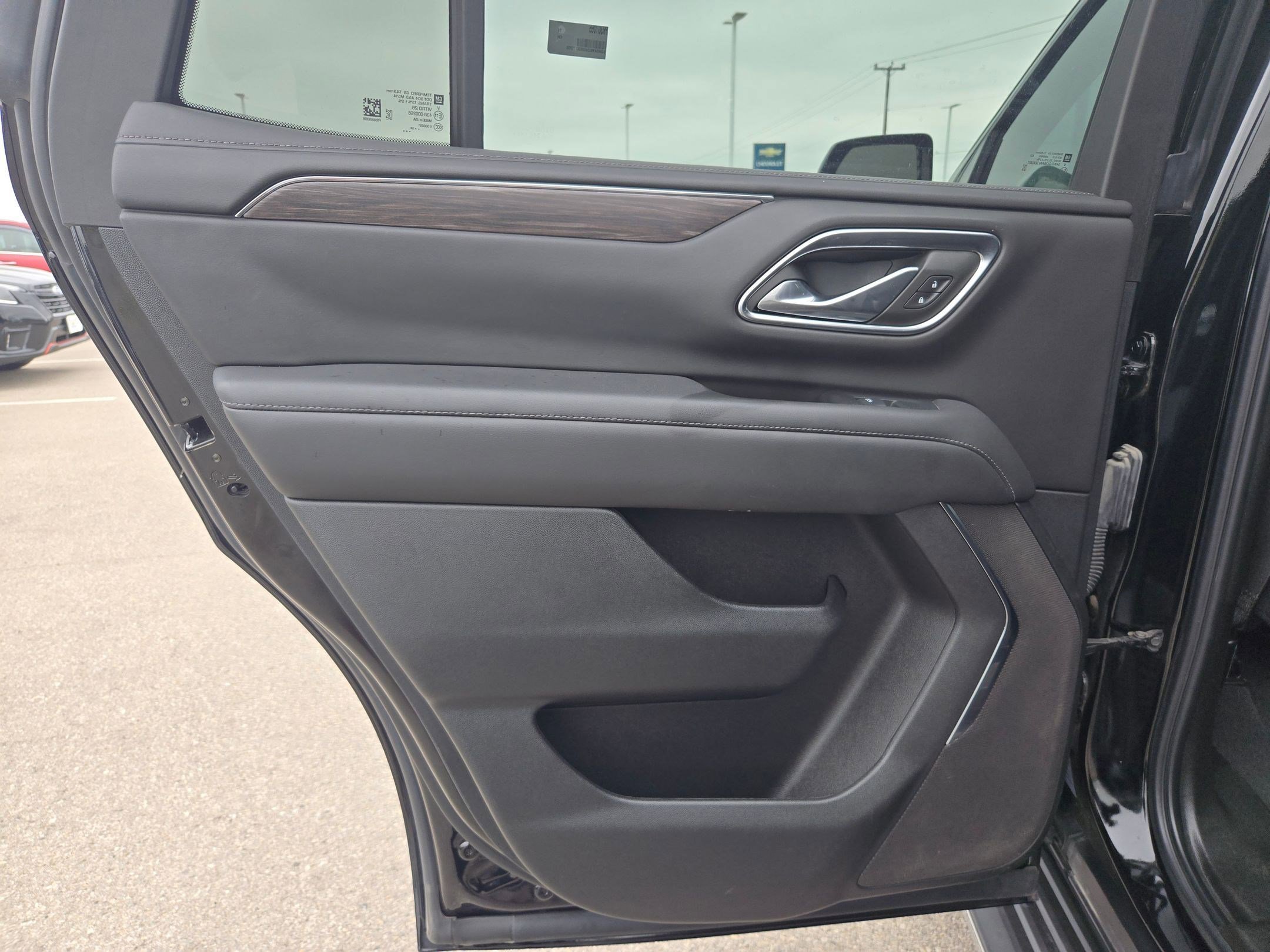 Used 2024 Chevrolet Tahoe LS w/ Driver Alert Package AWD/4WD image 14
