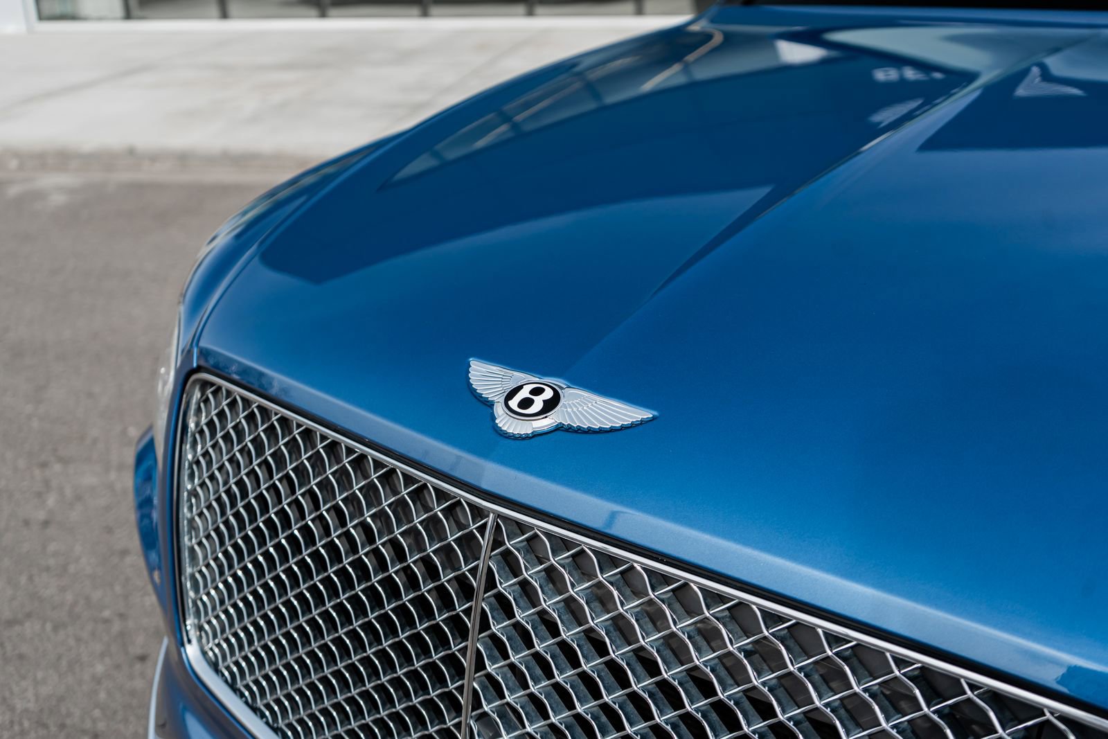 Certified 2022 Bentley Bentayga image 19