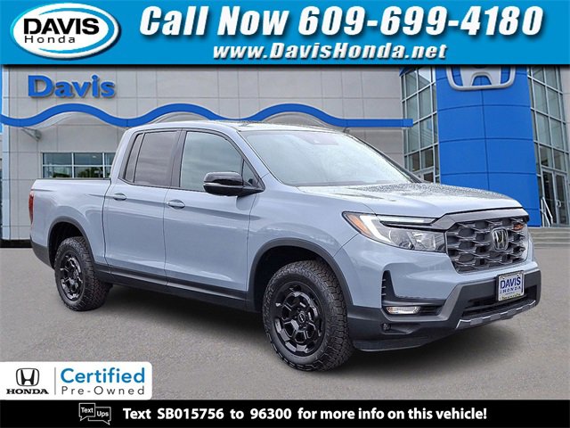 Certified 2025 Honda Ridgeline TrailSport+ image 1