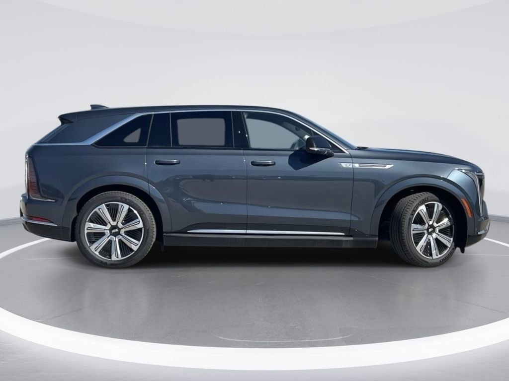 New 2025 Cadillac Escalade IQ Luxury 2 AWD/4WD image 2