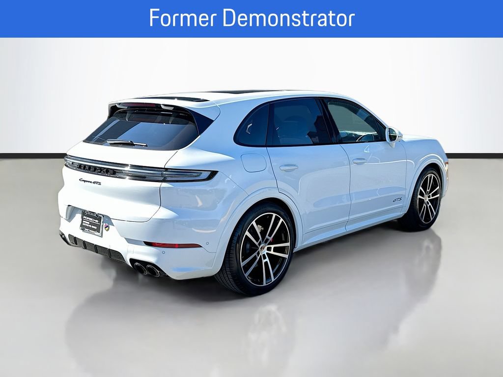 New 2026 Porsche Cayenne GTS AWD/4WD image 9