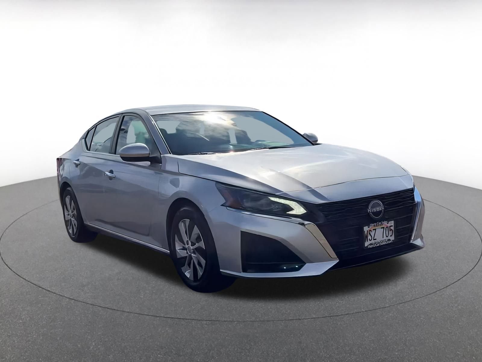 Used 2023 Nissan Altima 2.5 S image 3