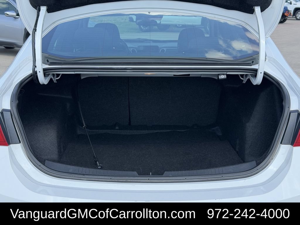Used 2024 Chevrolet Malibu LT FWD image 31