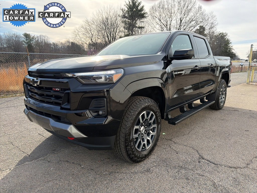 Used 2025 Chevrolet Colorado Z71 w/ Technology Package image 6