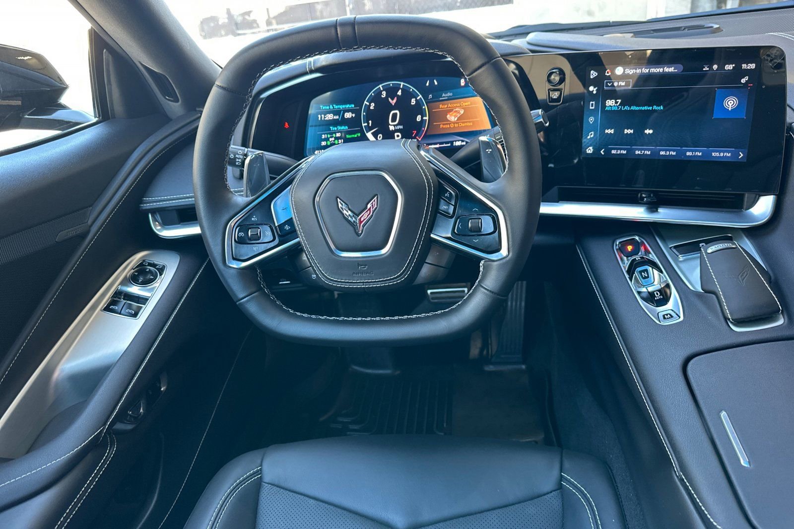 Certified 2025 Chevrolet Corvette Stingray Coupe w/ 1LT image 14