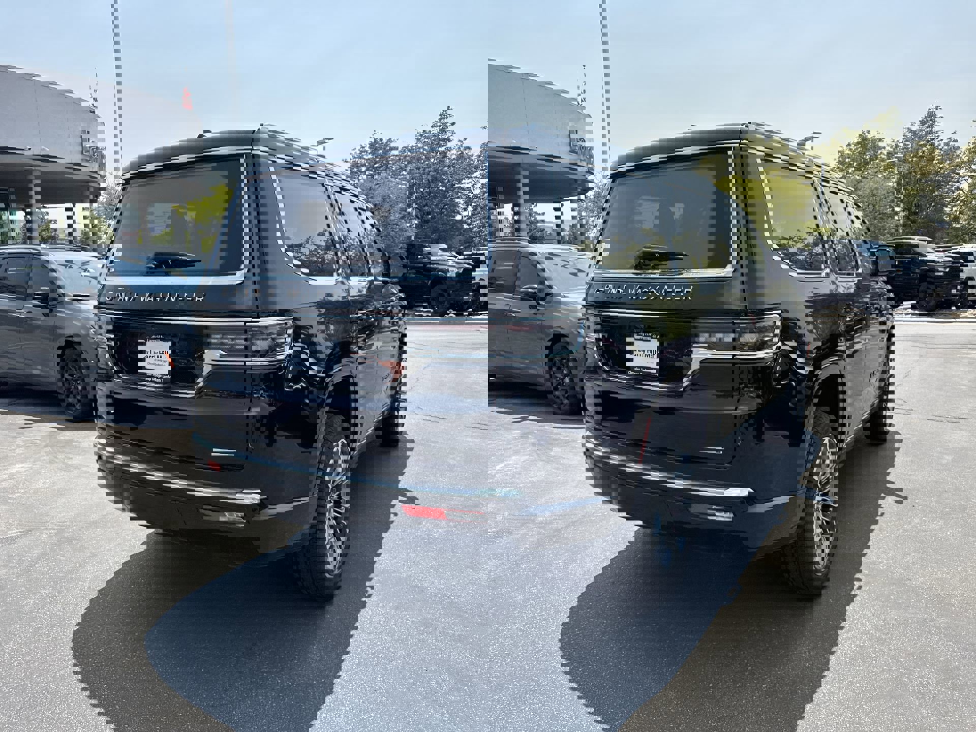 New 2024 Jeep Grand Wagoneer Series III w/ Flexible Seating Group image 8