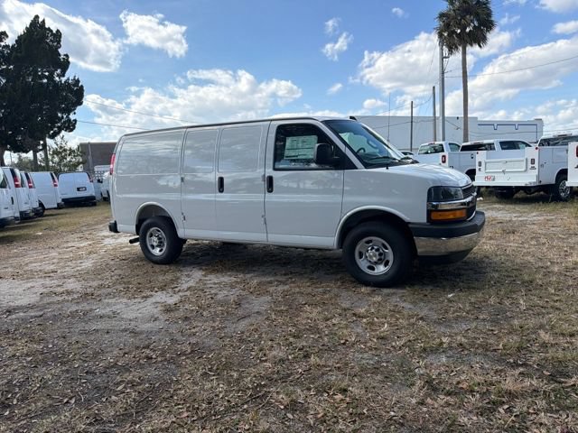 New 2026 Chevrolet Express 2500 w/ Driver Convenience Package RWD image 19