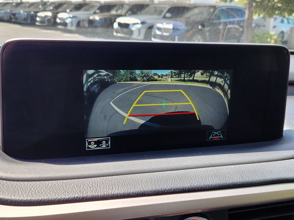 Used 2020 Lexus RX 350L Premium w/ Premium Package AWD/4WD image 24