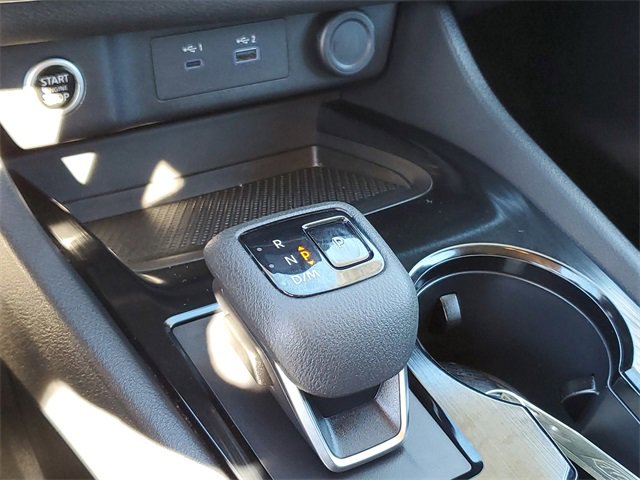 Used 2023 Nissan Rogue SV image 22