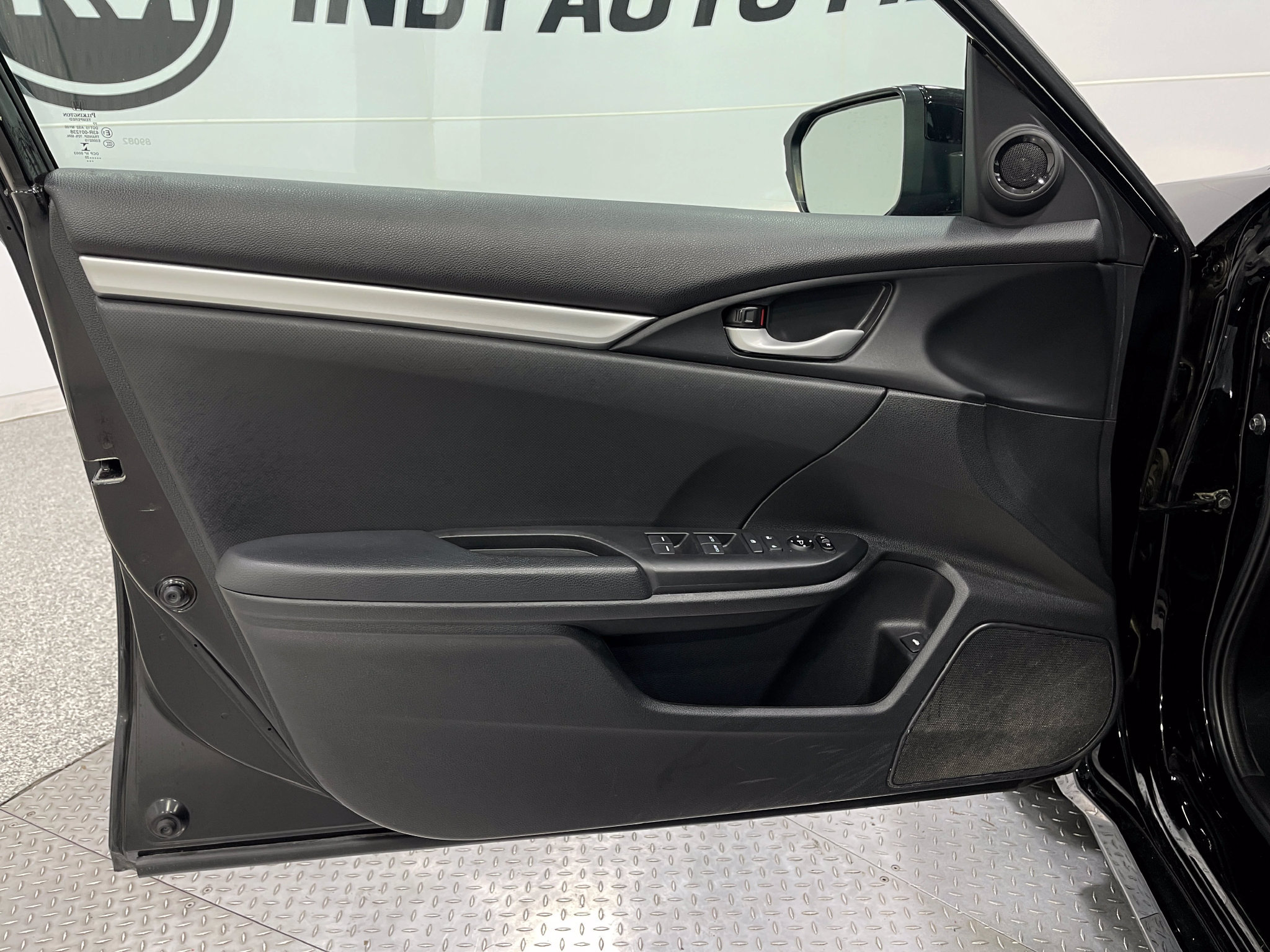 Used 2020 Honda Civic Sport image 13