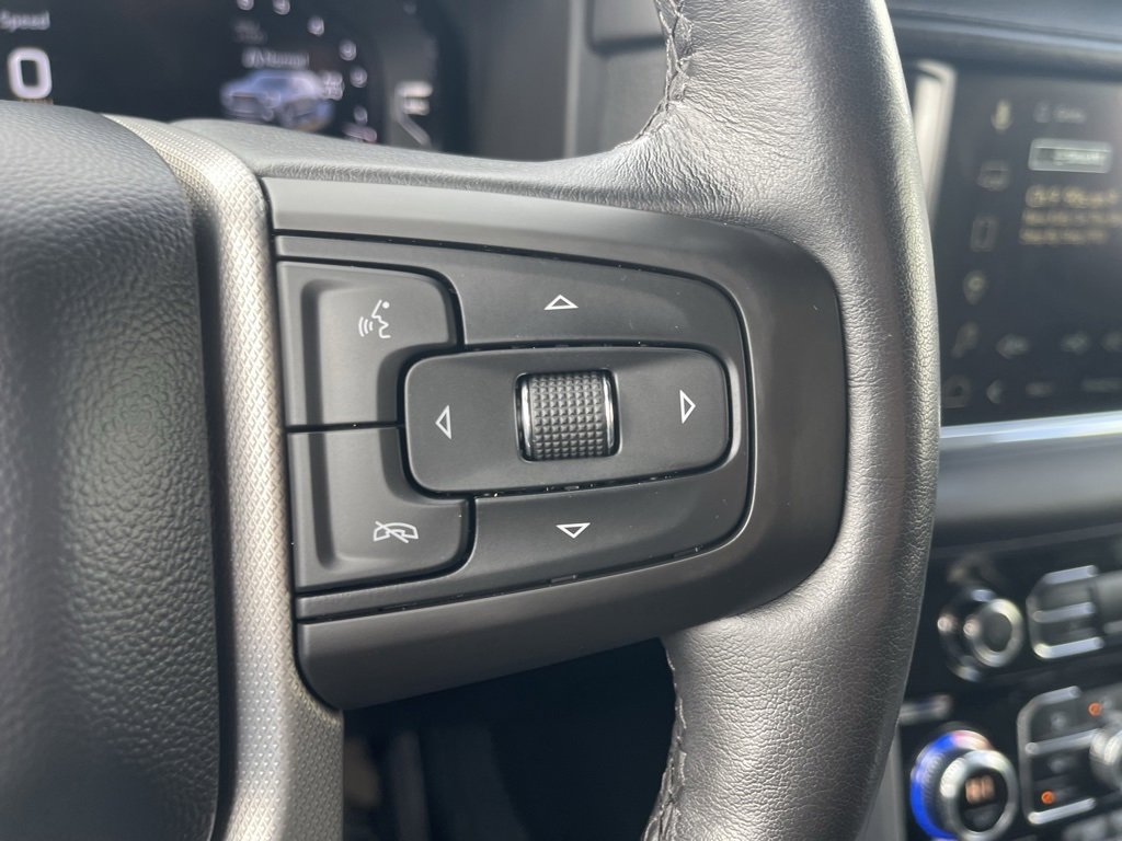 Used 2023 GMC Yukon Denali w/ Denali Reserve Package image 29