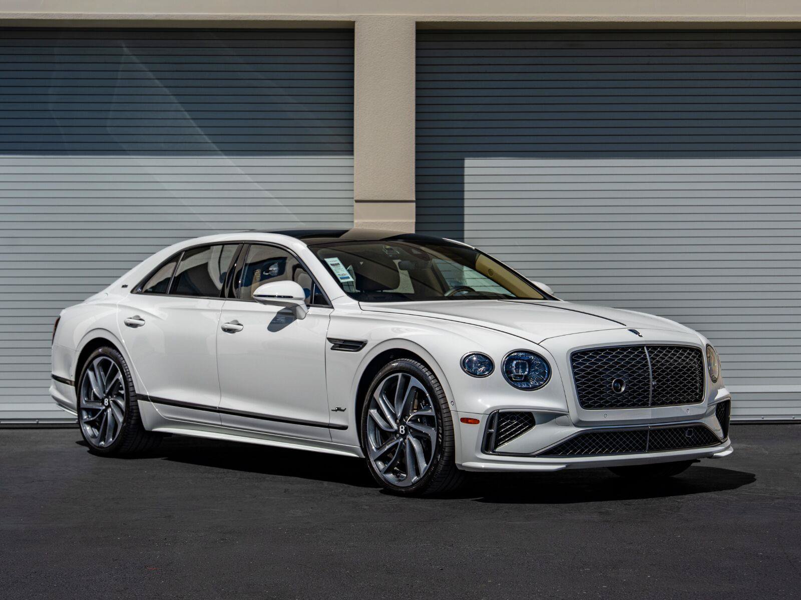 Used 2025 Bentley Flying Spur Plug-In Hybrid
